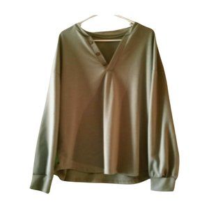 Women's M Pullover Sweater